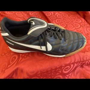 Nike Tiempo Indoor Soccer Men’s Shoe